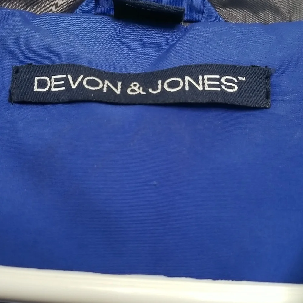 Devon & Jones Mens Windbreaker Medium